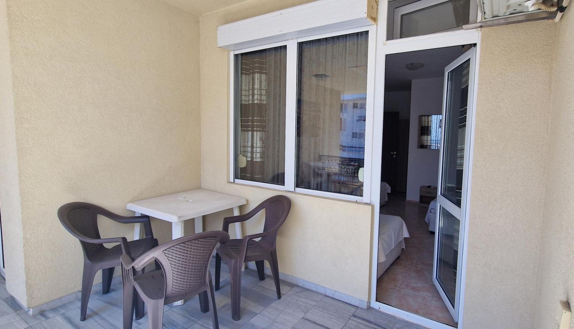 Guest House Maggy Sozopol Exterior photo
